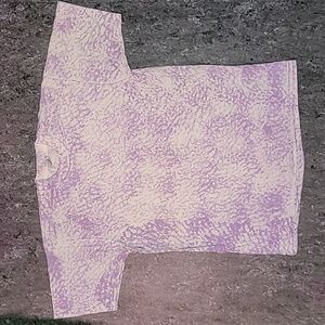 Vintage. Made in USA. Single-stitch. Fruit of the Loom. Tye-dye.  Men's size L